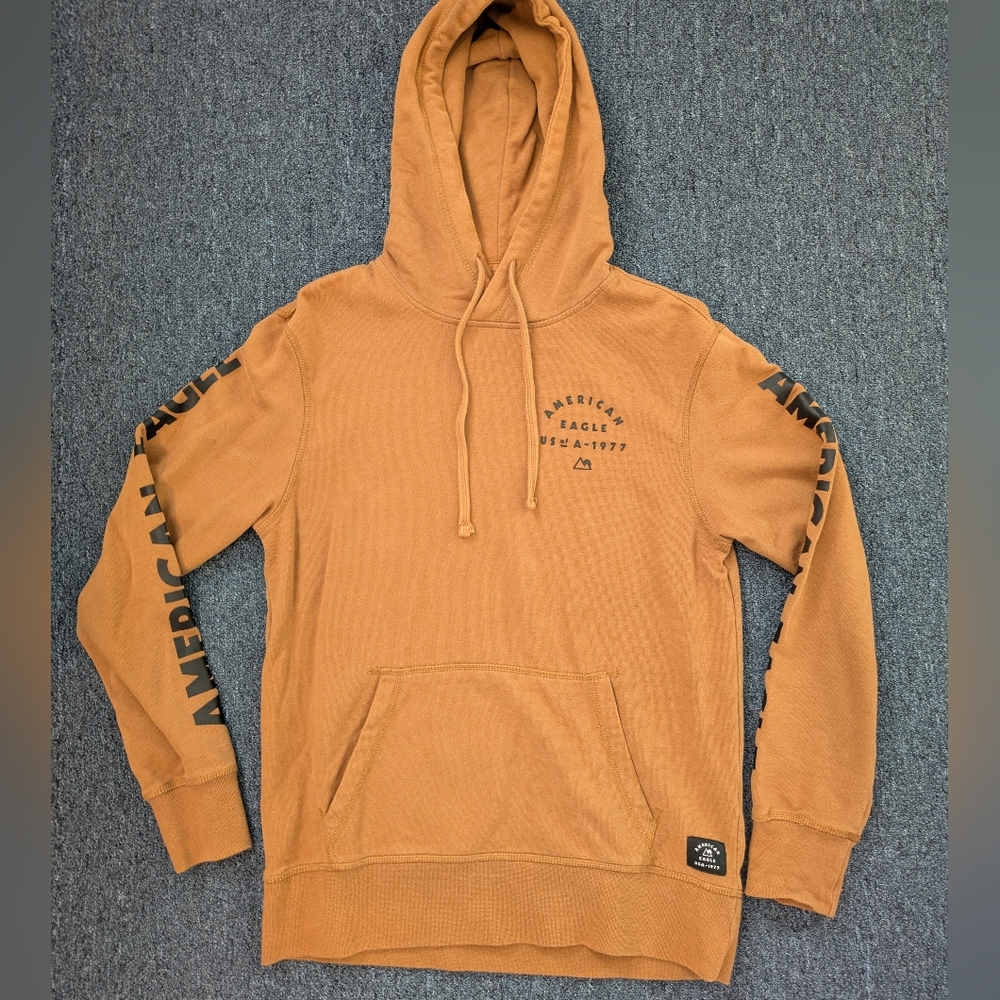 American Eagle Outfitters Men's Tan Hoodie, Small
